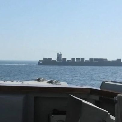 Irã ameaça retaliação aos EUA por ataque a navio cargueiro