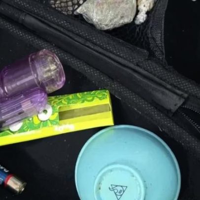 Dois são presos por porte de drogas em Águas Claras
