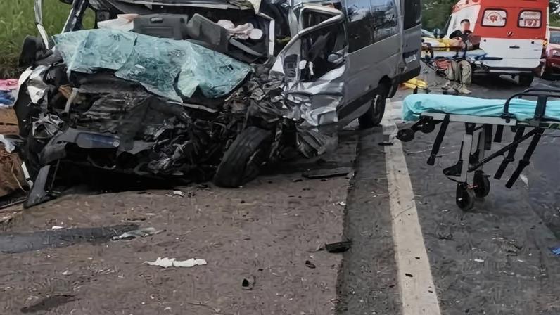 A sinistro aconteceu no KM 60 da BR-020 - (crédito: Material cedido/Diário de Formosa)