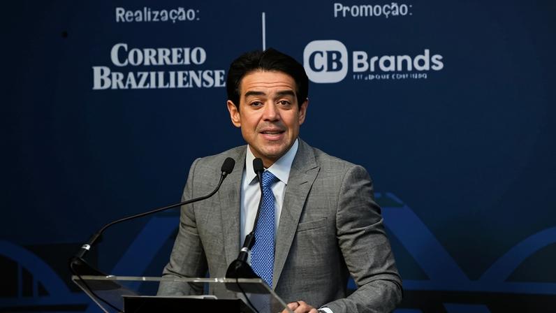 O documento foi encaminhado ao relator da matéria, Bruno Dantas - (crédito: Ed Alves/CB/D.A Press)