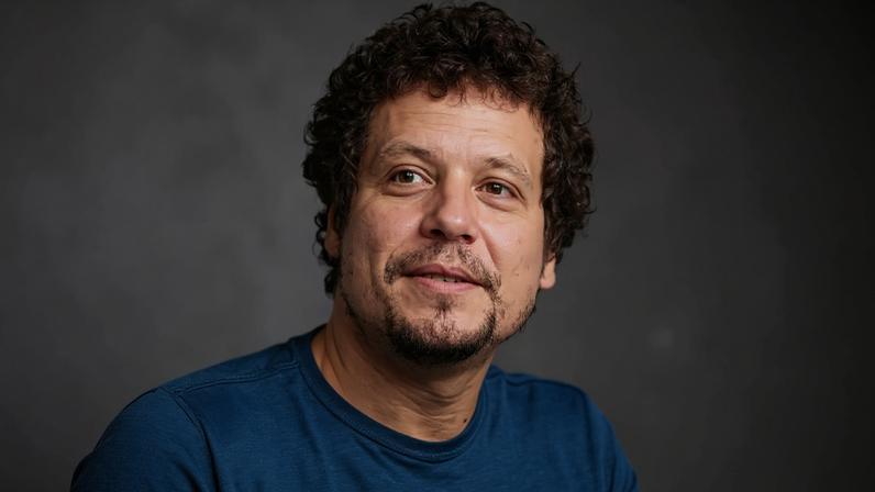 Chico Chico estreia na literatura com livro que mescla poesia e prosa - (crédito: Juan Ribeiro)