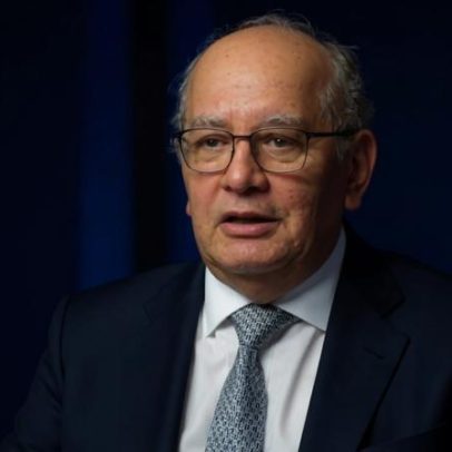 Gilmar Mendes defende soberania do Senado e elogia trajetória de Jorge Messias