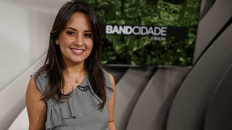 Alice Ribeiro retornava de uma reportagem sobre a importância da duplicação da BR-381 para a redução de acidentes quando o carro em que estava bateu de frente com um caminhão - (crédito: Alice Ribeiro/Instagram/Reprodução)