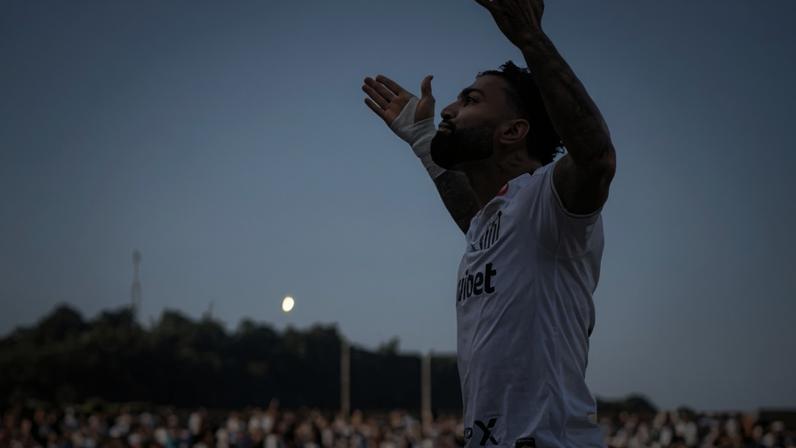 Gabigol em campo pelo Santos contra o Fluminense - (crédito: Foto: Raul Baretta/Santos)