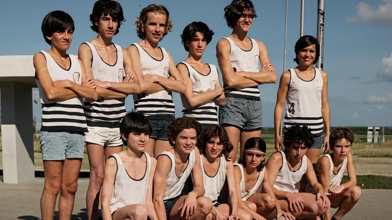 Time infantil do Clube de Vizinhança número 1 com Oscar Schimdt - (crédito: Arquivo pessoal )