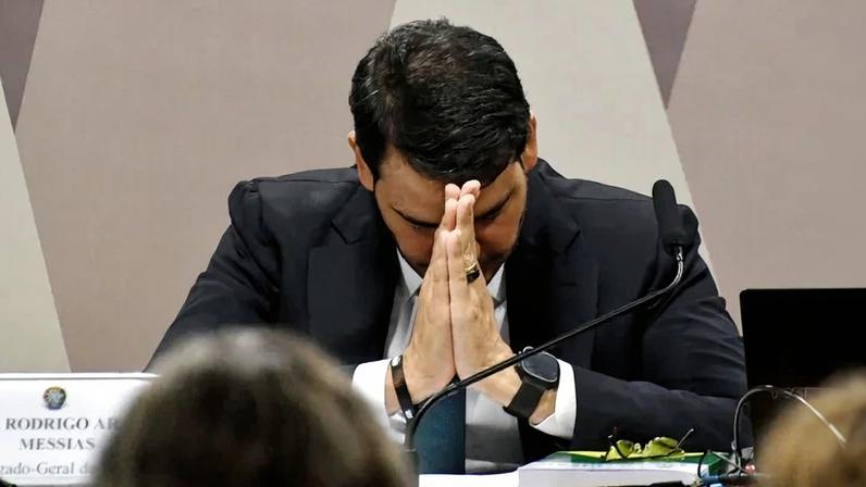 Por 42 votos a 34, Jorge Messias é rejeitado pelo Senado para ocupar vaga no STF. Indicado de Lula supera resistência no Senado após sessão com críticas da oposição e defesa de limites ao Judiciário.