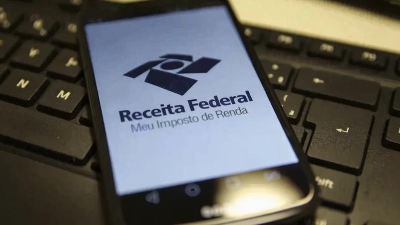 Prazo para acertar as contas com a Receita Federal termina em 30 de maio - (crédito: Marcello Casal Jr/Agência Brasil)