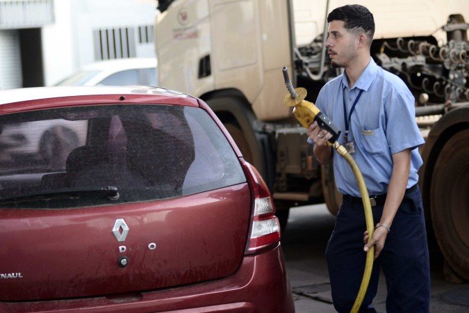 O preço mínimo registrado na semana para o etanol em um posto foi de R$ 3,49 o litro, em São Paulo - (crédito: Minervino Júnior/CB/D.A.Press)