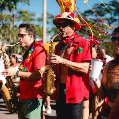 Orquestra popular conduzida por drag queen anuncia espetáculos em maio