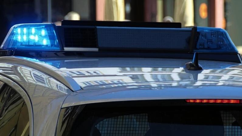 Homem que matou idoso em briga de trânsito após agressões é preso por homicídio qualificado - (crédito: Reprodução/Freepick)