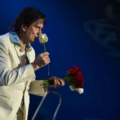 Roberto Carlos celebra 85 anos com show em casa, turnê nos EUA e São João
