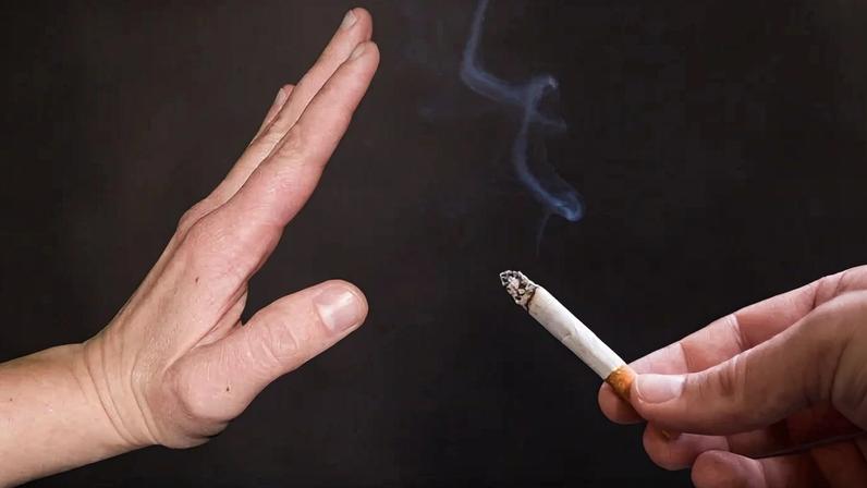 A médica Gabrielle Scattolin alerta que não existe nível seguro de consumo de cigarro. Mesmo em pequenas quantidades, os riscos para a saúde são altos - (crédito: Tumisu pixabay)