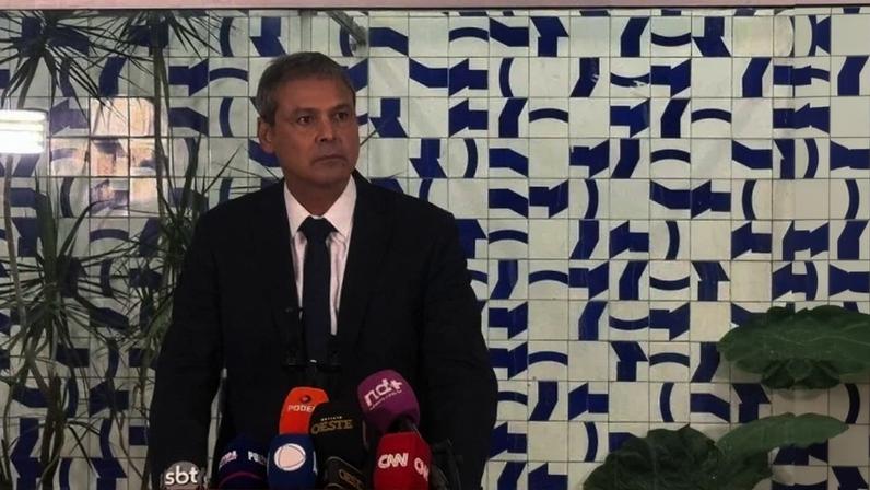 "O dinheiro público não pode financiar lobby internacional de impunidade a criminosos condenados com trânsito em julgado", disse Lindbergh - (crédito: Wal Lima/CB/Press)
