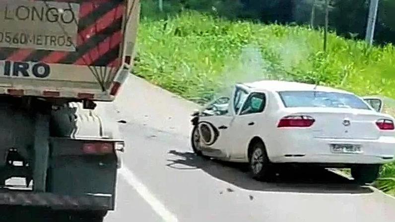 Colisão do carro da TV Band - (crédito: Reprodução/Redes Sociais )