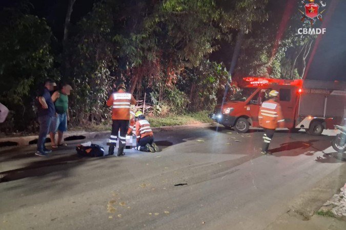 A vítima foi encontrada já sem vida pelos socorristas - (crédito: Corpo de Bombeiros Militar do Distrito Federal/Divulgação)