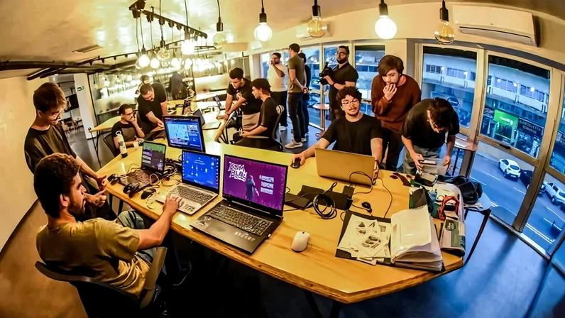 Empresa comemora mais uma no de atividades com evento - (crédito: Foto: divulgação/Brasília Game Hub)