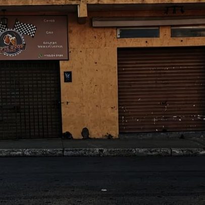 Polícia mata cliente e policial morre em confronto em Minas Gerais