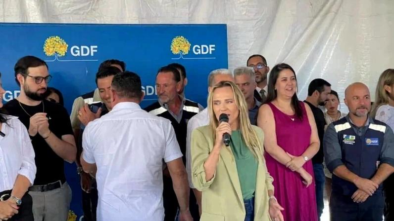 Celina anuncia programa de saúde do DF que visa atender mais de 200 mil pessoas - (crédito: Davi Cruz/CB/DA Press)
