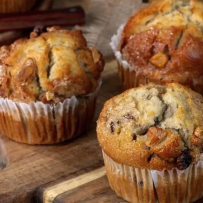 Muffin de banana úmido e fofinho: aprenda o segredo da receita