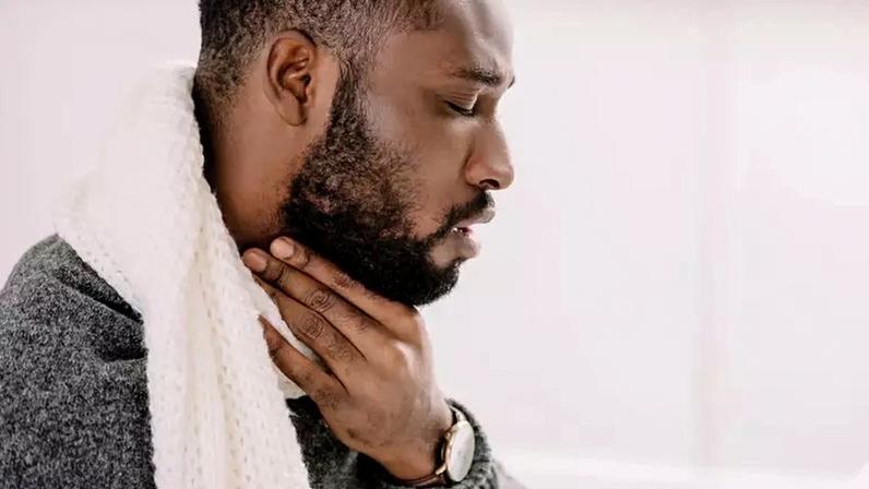 garganta doendo_depositphotos.com / AndrewLozovyi