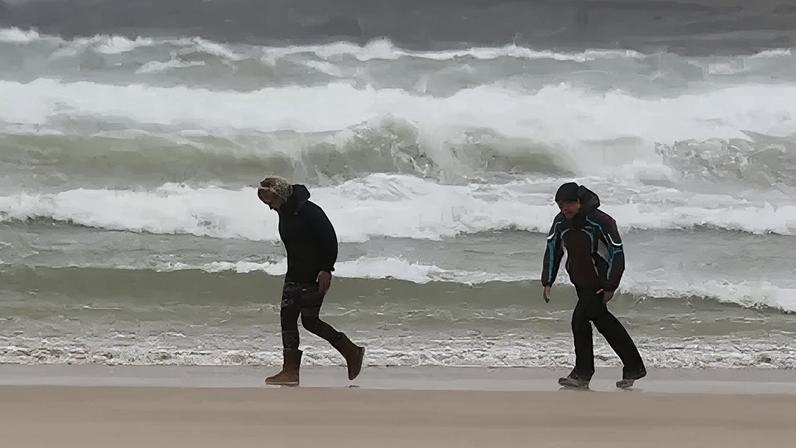Escócia se prepara para o pior da tempestade Dave com avisos de vento e neve