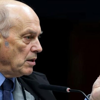 Moraes solicita à PF investigação de Flávio por calúnia