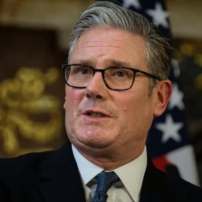 Starmer descarta renunciar após escândalo com nomeação no Reino Unido