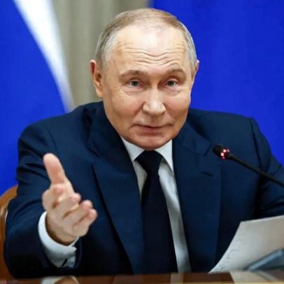 Putin só se reunirá com Zelenskiy para acertar termos da guerra, diz Kremlin