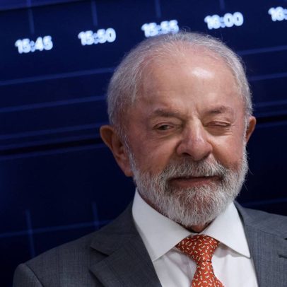 Lula anuncia suspensão de 3,4 milhões em multas de rodovias free flow