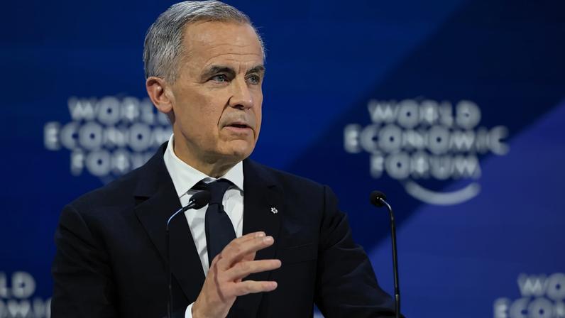 O primeiro-ministro do Canadá, Mark Carney, discursa durante a 56ª reunião anual do Fórum Econômico Mundial (WEF), em Davos, Suíça, em 20 de janeiro de 2026. REUTERS/Denis Balibouse