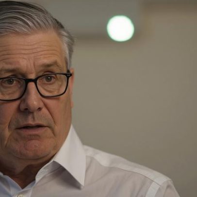 Parlamento britânico decidirá se investiga o primeiro-ministro por Mandelson