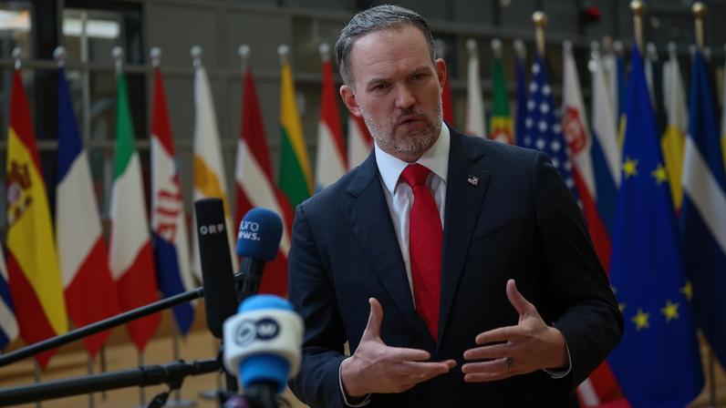 EUA e UE fecham acordo sobre minerais críticos para reduzir domínio chinês