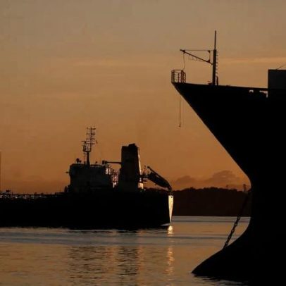 EUA interceptam três petroleiros iranianos em águas asiáticas, diz jornal