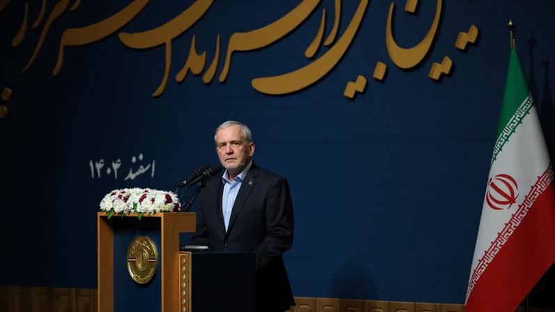 Presidente iraniano, Masoud Pezeshkian 21/02/2026 Site presidencial do Irã/WANA (Agência de Notícias da Ásia Ocidental)/Handout via REUTERS