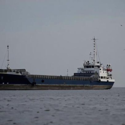 China nega que navio iraniano interceptado tenha sido presente da China