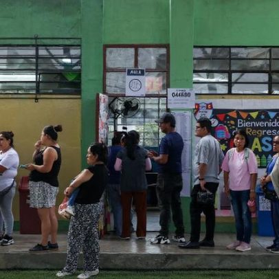 Peru prorroga votação presidencial devido a problemas com cédulas