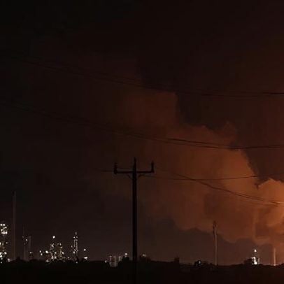 Incêndio na principal refinaria australiana afeta produção de gasolina