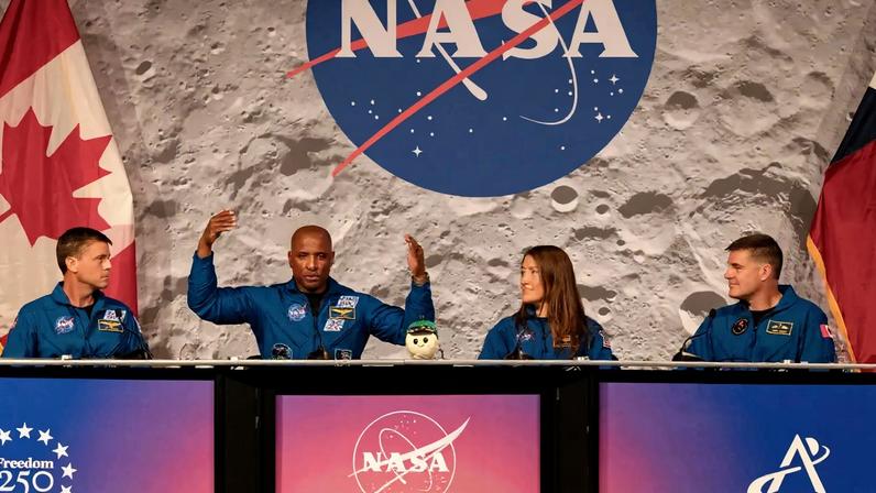 Chefe da Artemis sugere alarme de incêndio no espaço para chamar atenção