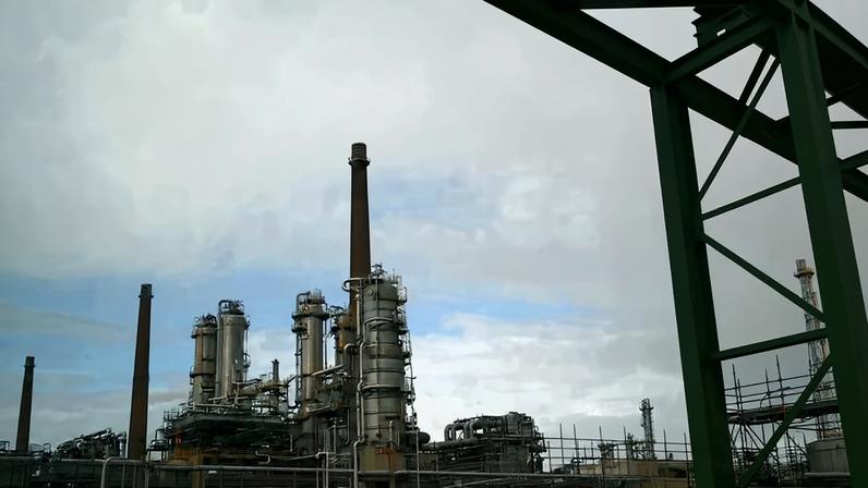 A refinaria PCK Schwedt, responsável por abastecer a maior parte do combustível de Berlim