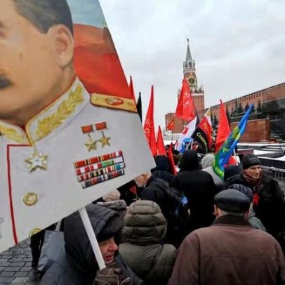 Países europeus acusam Rússia de tentar apagar crimes de Stálin