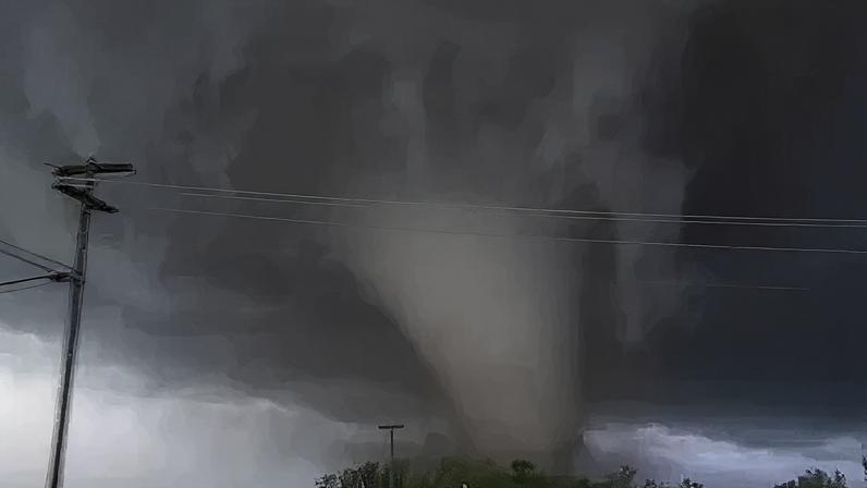 Pelo menos 10 pessoas ficaram feridas após tornados atingirem o norte de Oklahoma, segundo relatos da mídia local