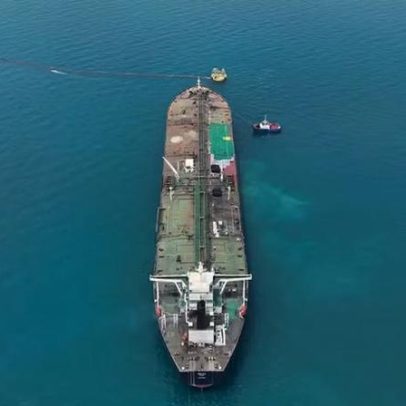 Apenas 5 navios passaram pelo Estreito de Ormuz nas últimas 24 horas
