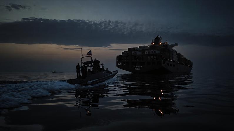 Navio Epaminondas sendo abordado pela Guarda Revolucionária do Irã em 24 de abril — Foto: Meysam Mirzadeh/Tasnim/WANA/REUTERS