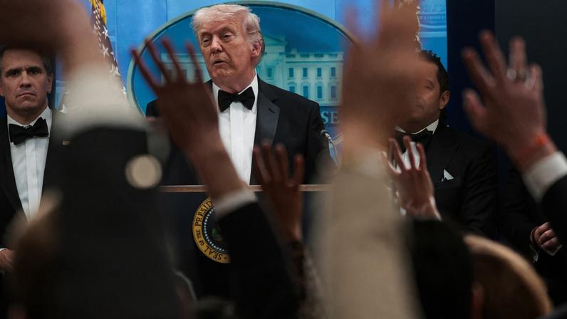 Brasil sobe no ranking de liberdade de imprensa e supera EUA