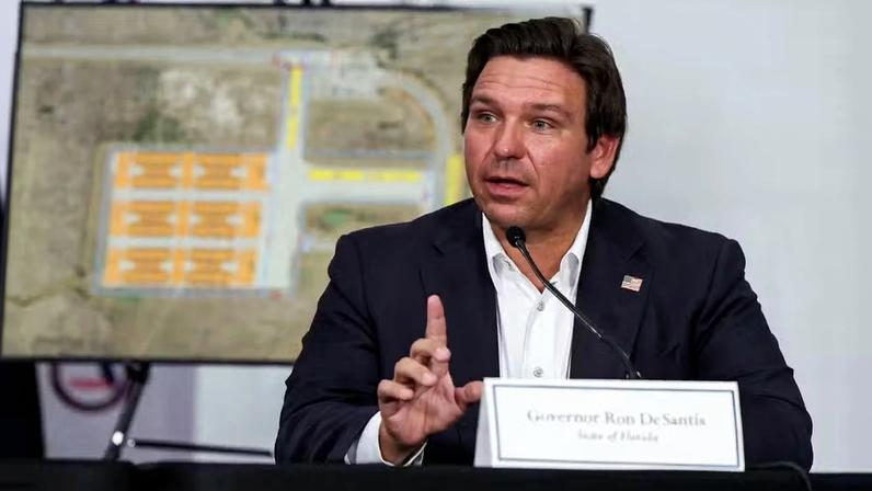 O governador da Flórida, Ron DeSantis — Foto: REUTERS/Evelyn Hockstein/Foto de Arquivo