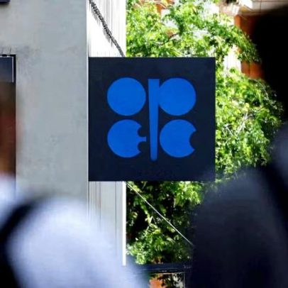 OPEC+ deve concordar com aumento de produção após saída dos Emirados
