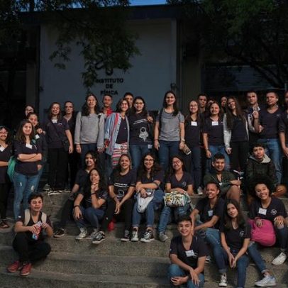 Projeto da USP oferece palestras e monitoria de Física para o ensino médio