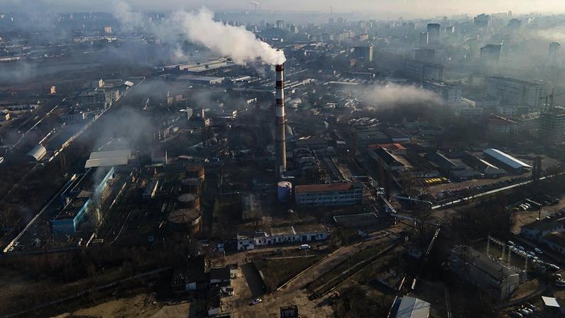 Os sensores monitoram a qualidade do ar em tempo real, detectando concentrações tóxicas ao nível do solo causadas por emissões veiculares e industriais - Foto: frimufilms