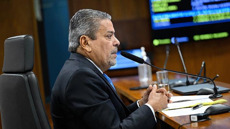 Mesa: presidente da CTFC, senador Dr. Hiran (PP-RR).; senador Jorge Seif (PL-SC).