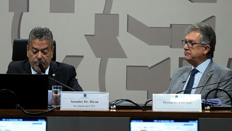 Mesa: presidente da CTFC, senador Dr. Hiran (PP-RR), conduz reunião; presidente eventual da CTFC, senador Laércio Oliveira (PP-SE).